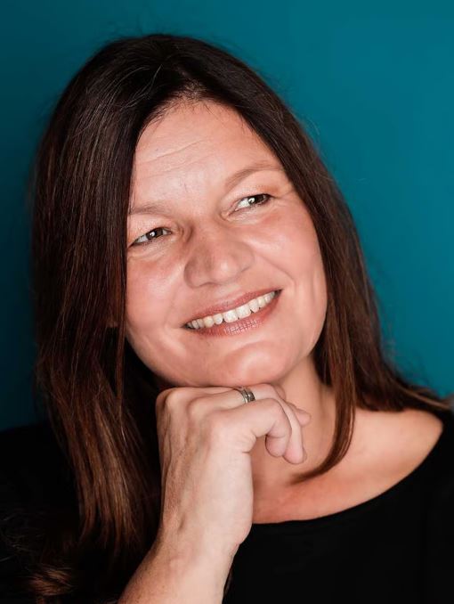 Helen M. Sand © privat